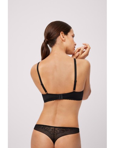 Sujetador con aro y push-up marca...