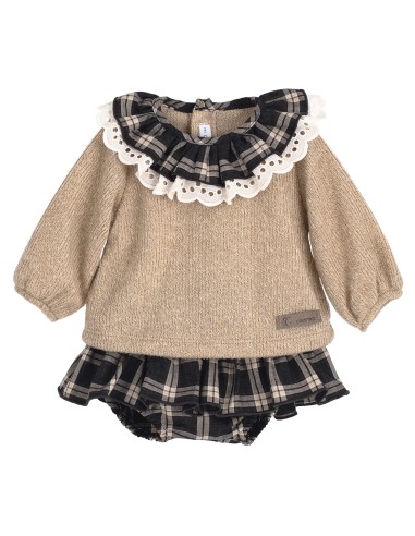 Conjunto para bebé niña con pololo...
