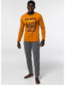 Pijama de algodón afelpado...