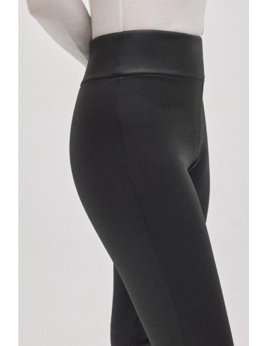 Legging térmico efecto piel marca...