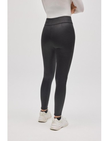 Legging térmico efecto piel marca...