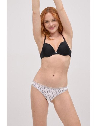 Tanga de algodón marca Ysabel Mora...