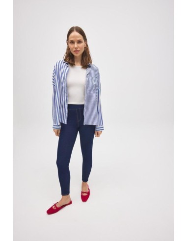 Legging estilo jeans marca Ysabel Mora