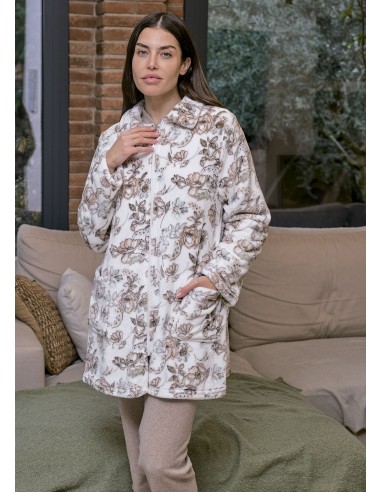 Bata corta para mujer de coralina...