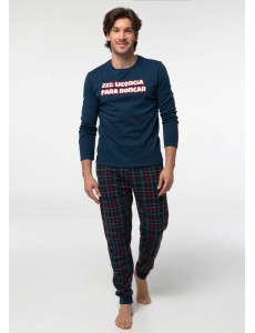 Pijama de algodón afelpado...