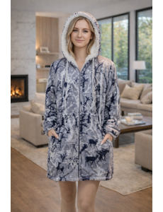 Bata corta de mujer con...