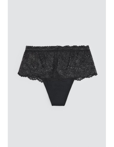 Braga shorty con encaje marca Ysabel...