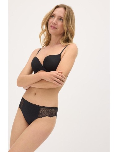 Braga midi con encaje trasero marca...