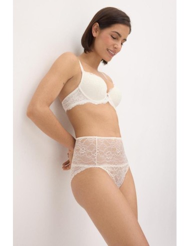 Braga alta de encaje semitransparente...