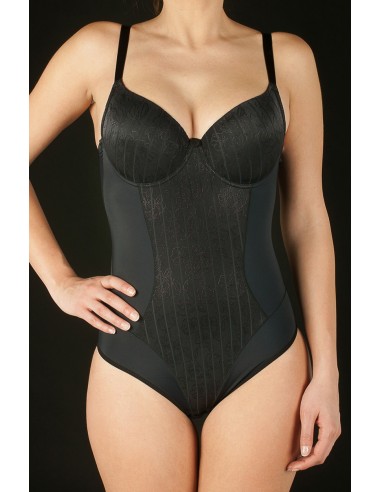 Body con aros y relleno marca Selene...